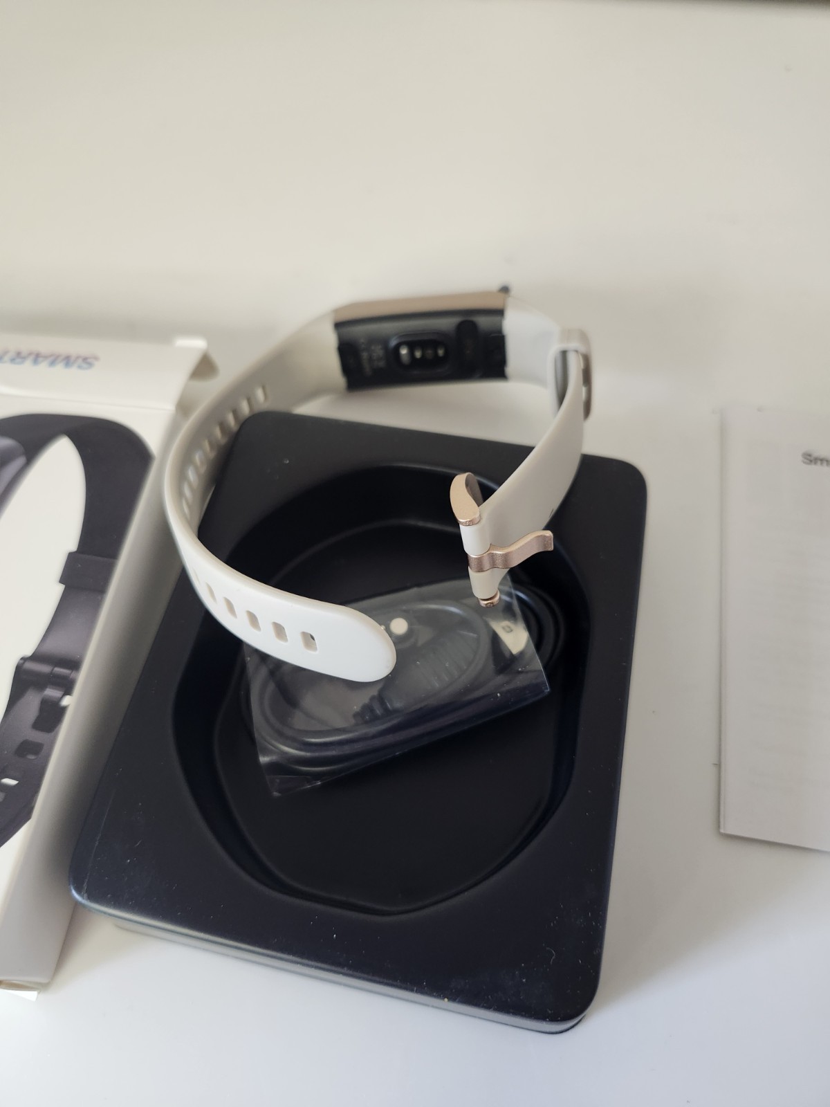 Fit Tracker Amoled Smart Band – New In Box