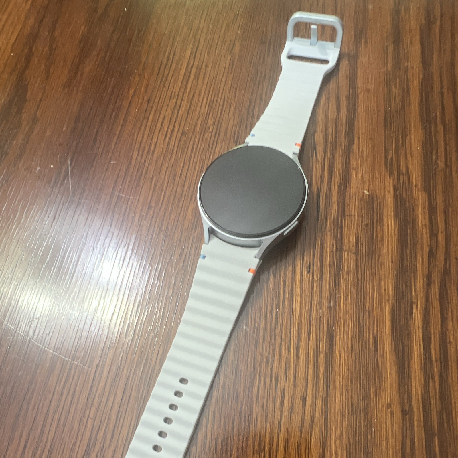 Samsung Galaxy Watch7 44mm 16GB Wear OS Android Sapphire Silver/White Band