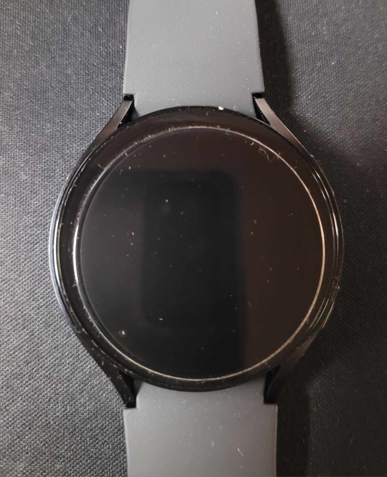 Samsung Galaxy 6 Watch (44mm) LTE + Wi-Fi (SM-R945U) – M/L – Graphite/Black