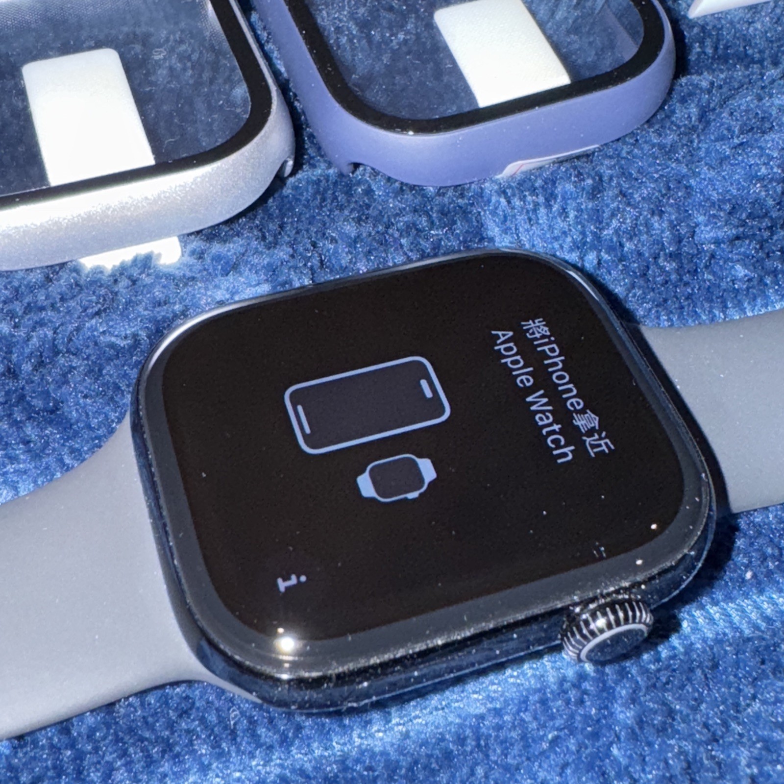 Apple Watch Series 10 Smartwatch -Black 46mm Aluminum Case w/ GPS + Cases/Bands