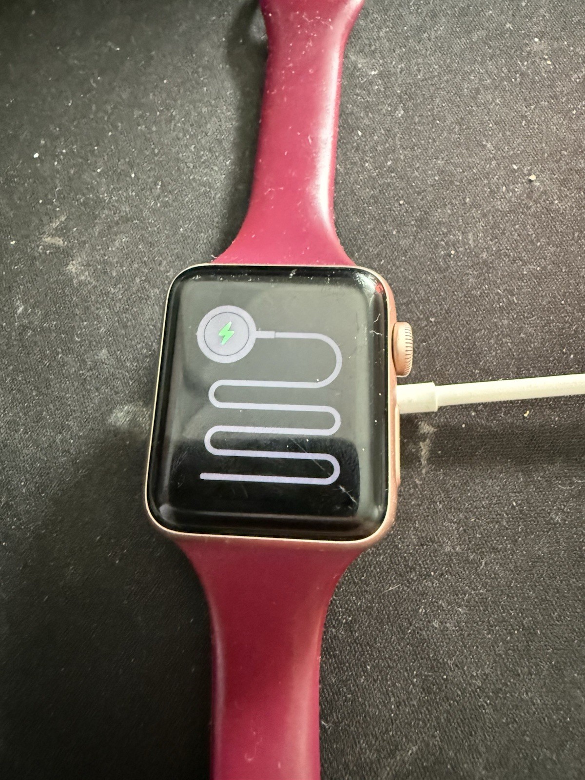 Apple Watch Series 3 38mm Gold Aluminium Case with Pink Sand Sport Band (GPS) –