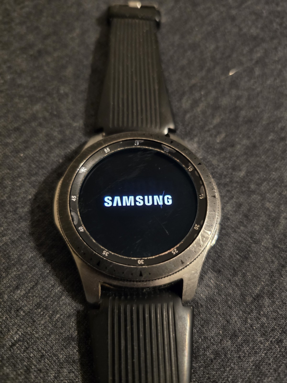 Samsung Galaxy Watch SM-R800 46mm Silver Case Classic Buckle Onyx Black -…