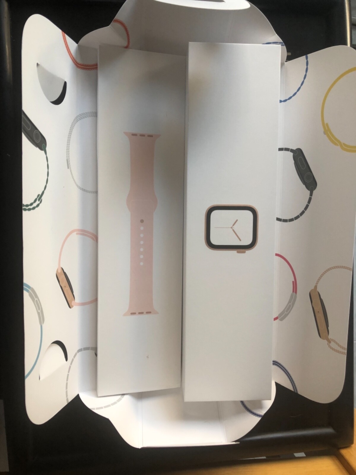 Apple Watch Series 4 40 mm Gold Aluminum Case with Pink Sand Sport Band (GPS)…