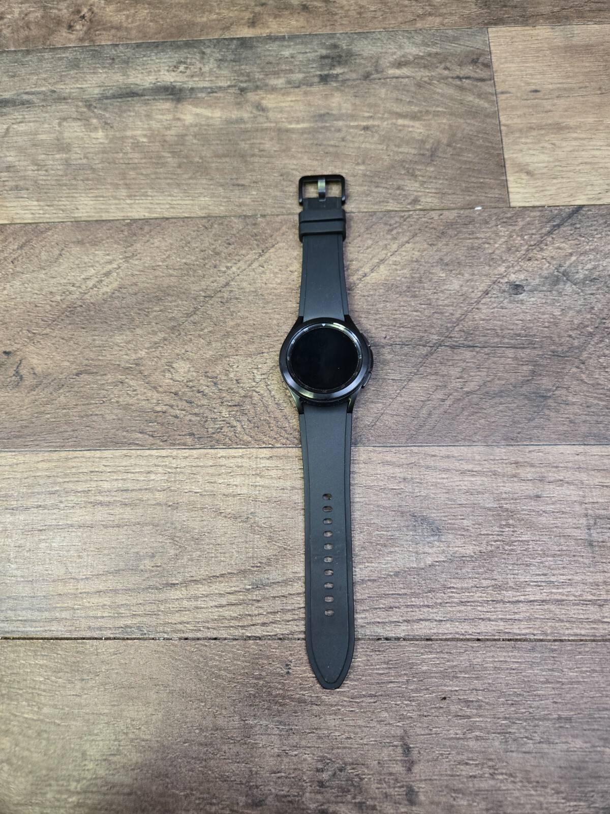 Samsung Galaxy Watch4 Classic SM-R895U 42mm LTE
