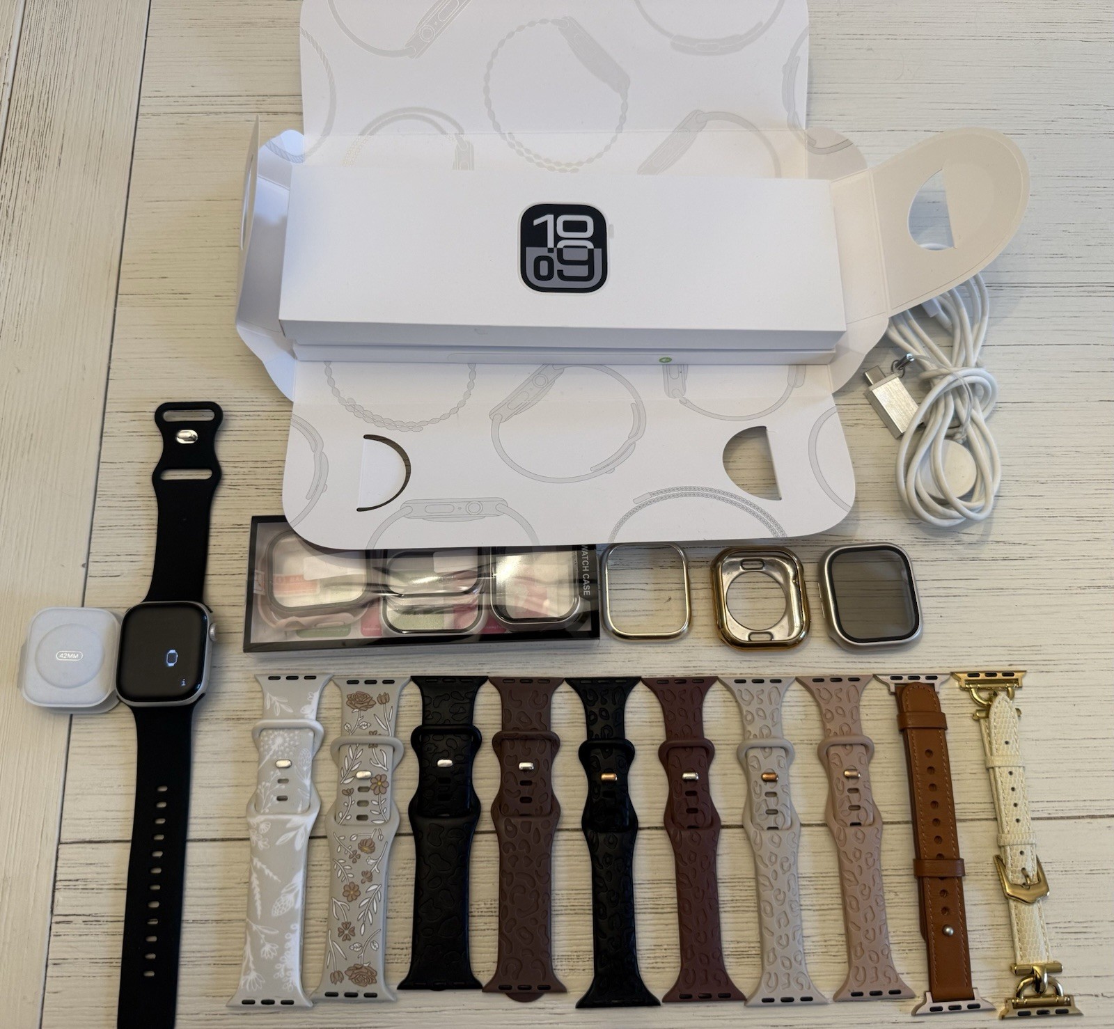 Apple Watch Series 10 42mm Silver Aluminum GPS 64GB Unlocked Black Band