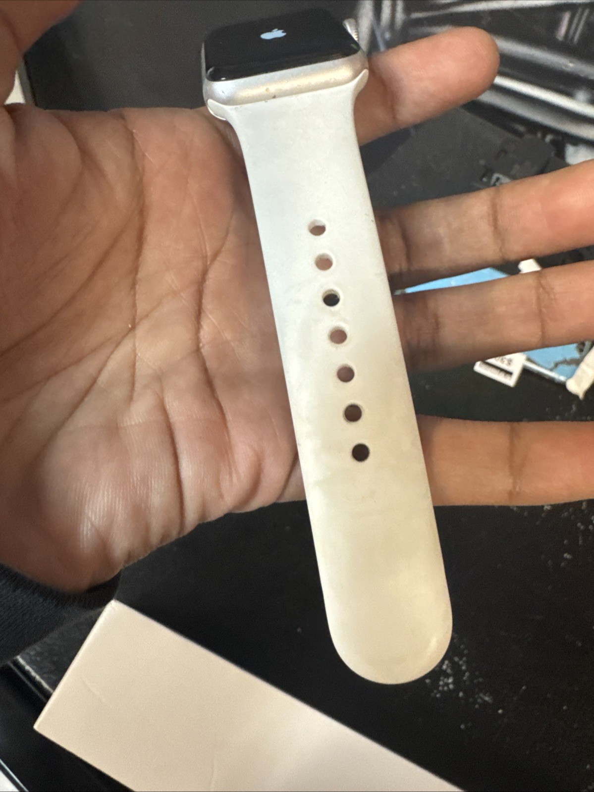 Apple Watch Series 3 38mm GPS WiFi Cellular Connectivity Silver
