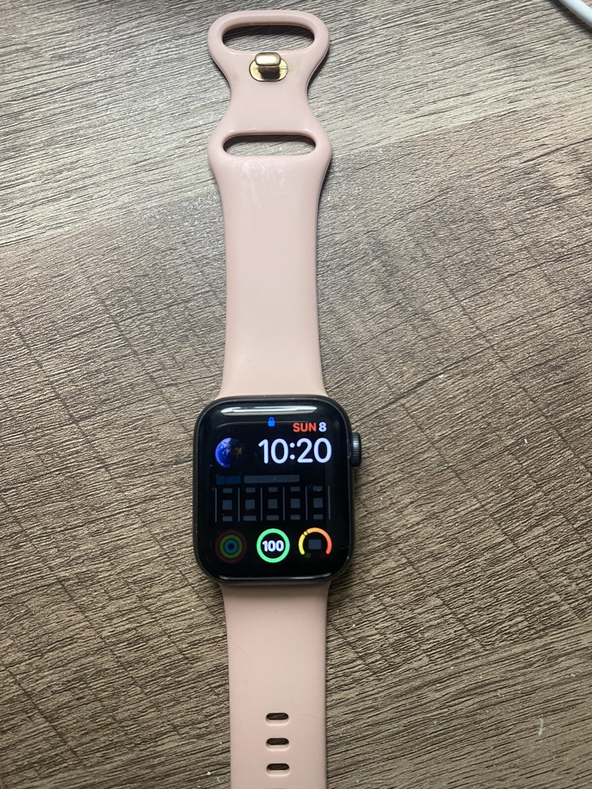 Apple Watch SE 44mm Space Gray Aluminum Case with Black Sport Band – Regular…