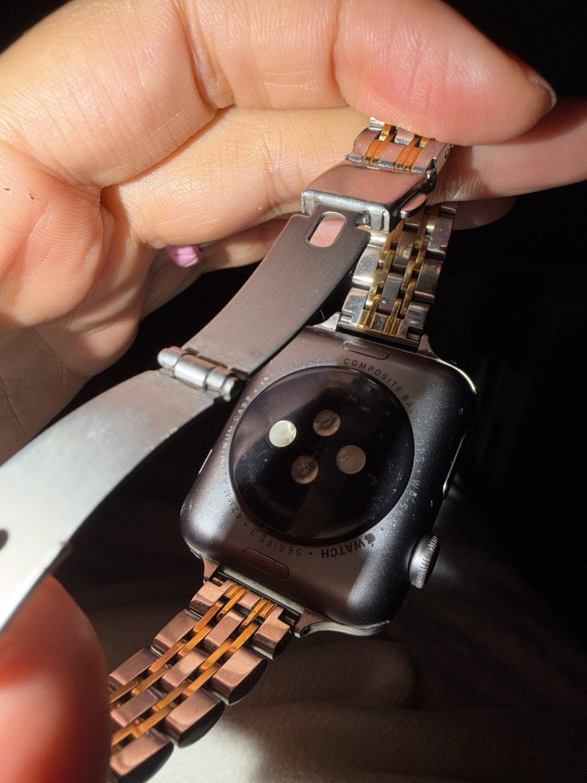 Apple Watch Series 3 42mm Black Aluminum Case Silver Gold Metal Band