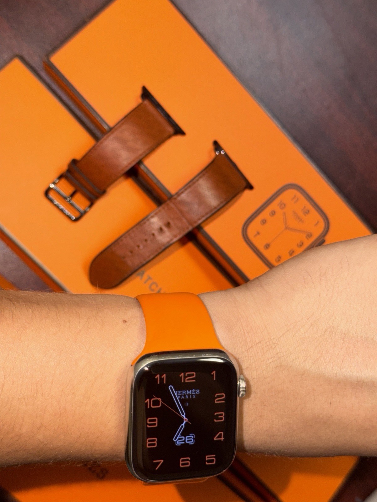 Apple Watch Hermes Series 8 GPS + Cellular, 45mm Silver Stainless Steel Case