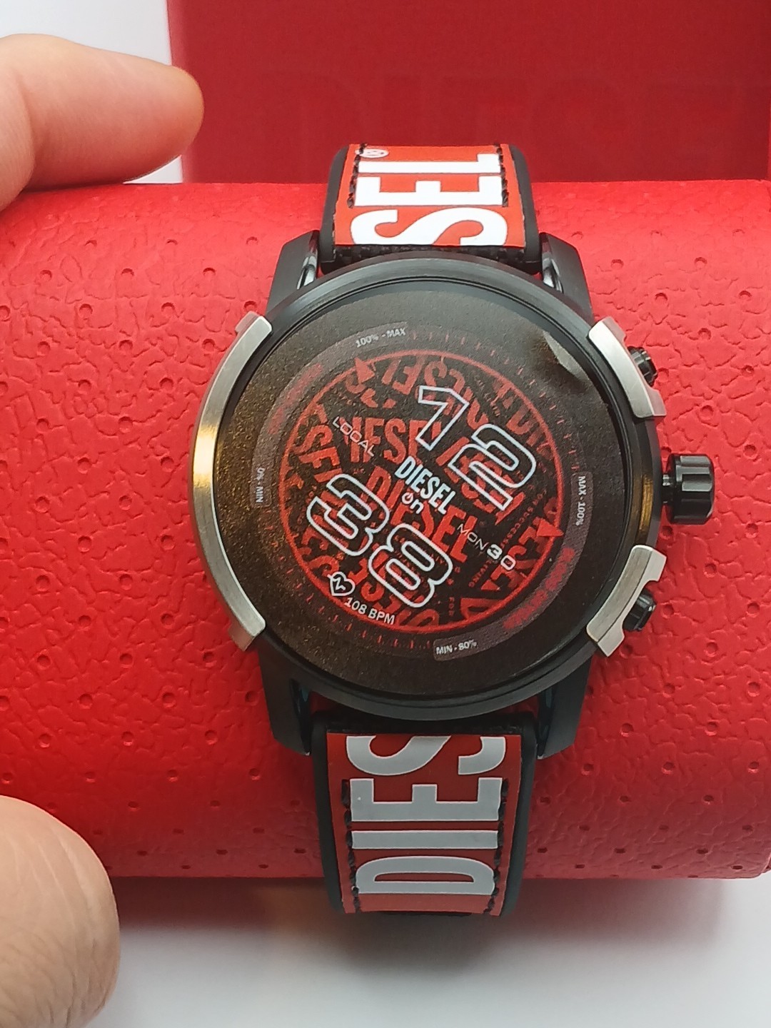 Mens Smartwatch DIESEL GRIFFED DZT2041 Silicone Canvar Black Red GEN 6