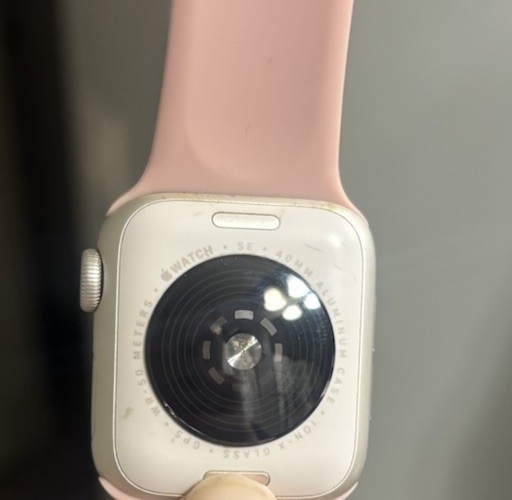 Apple Watch SE 40mm Silver Aluminum Case Pink Silicone Band Heart Rate Monitor