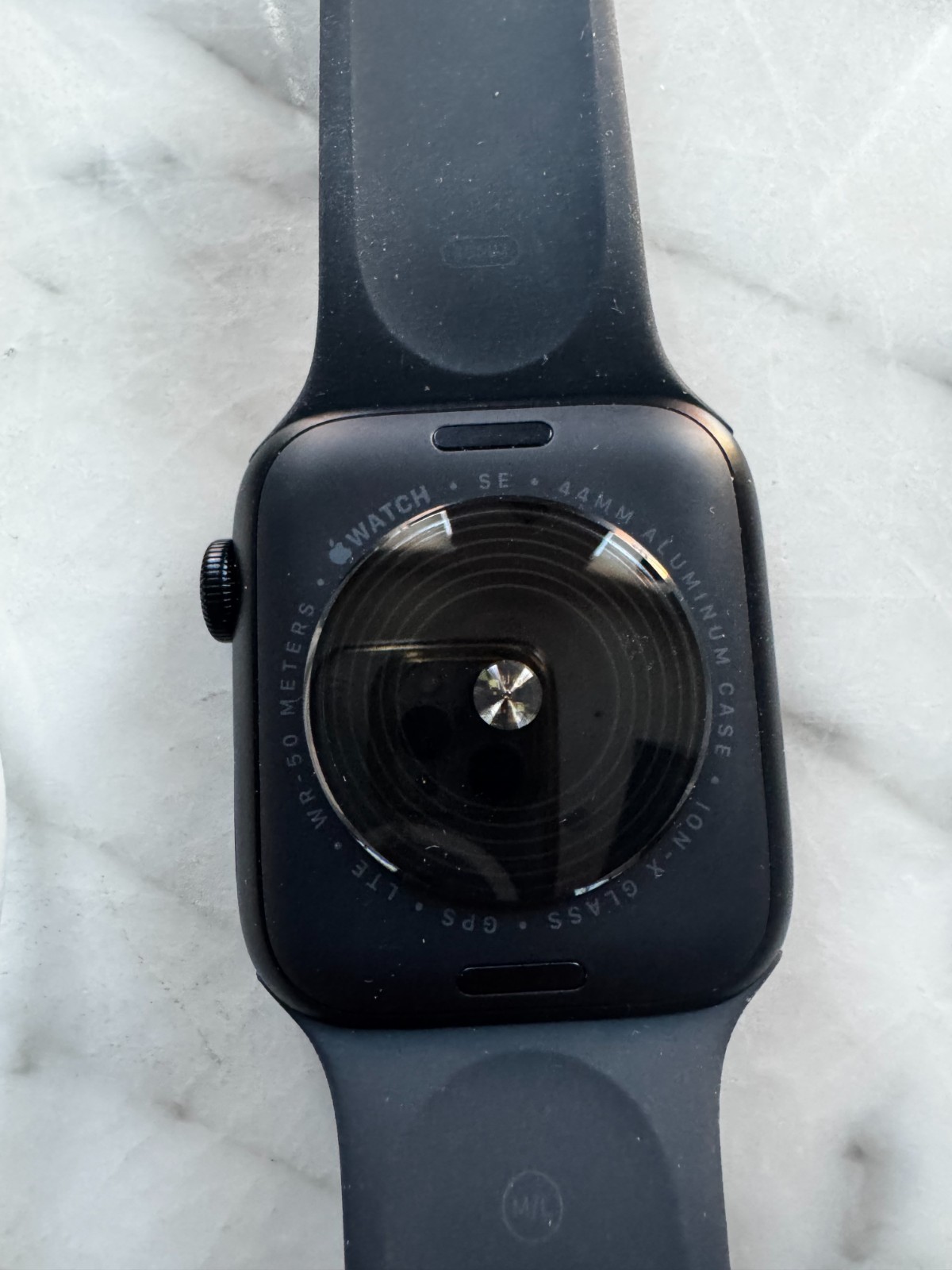 Selling 3 Brand New Apple Watches SE 2nd Gen 44mm GPS+LTE