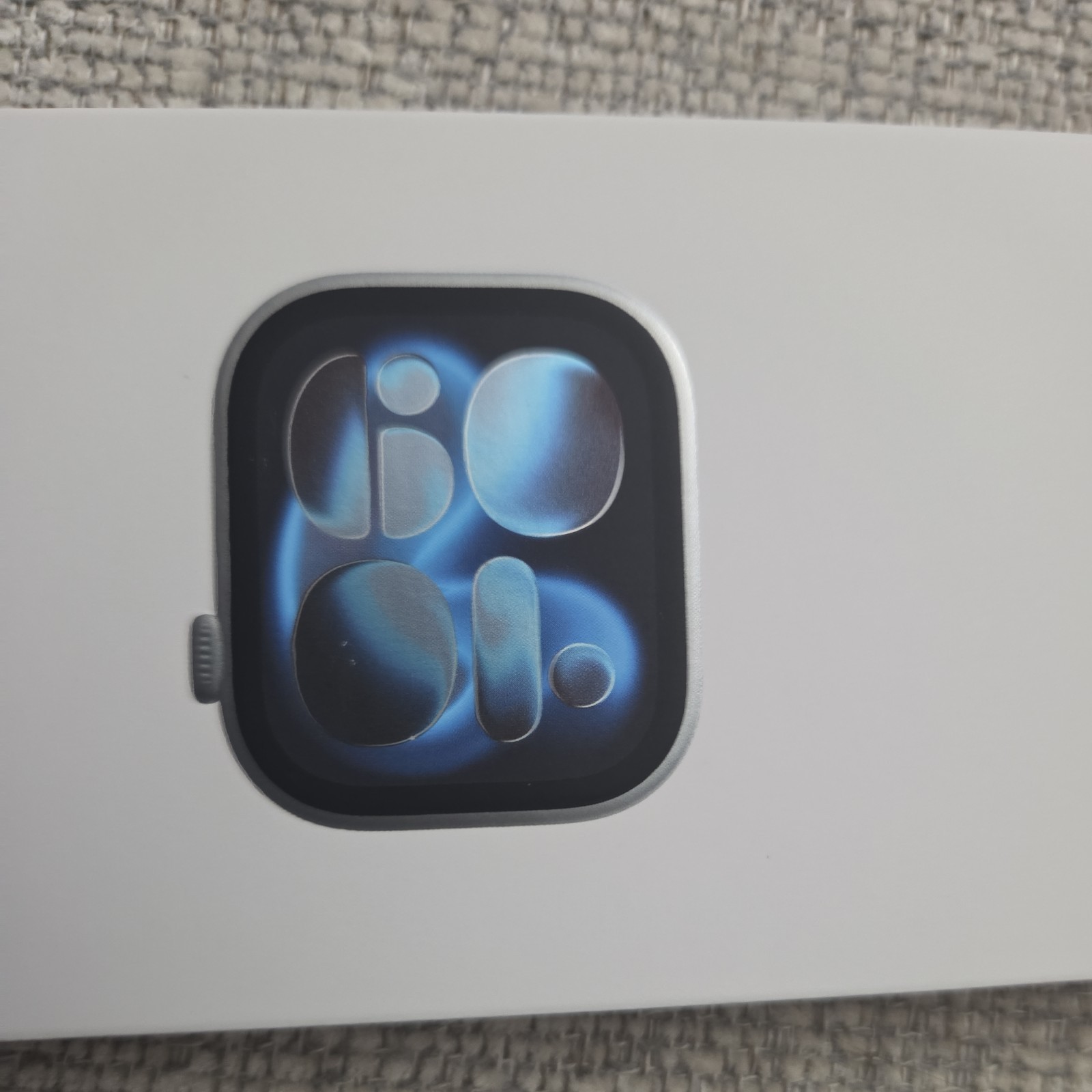 Apple Watch Series 11 46mm Space Gray Aluminum Case Black Silicone Band GPS 64GB