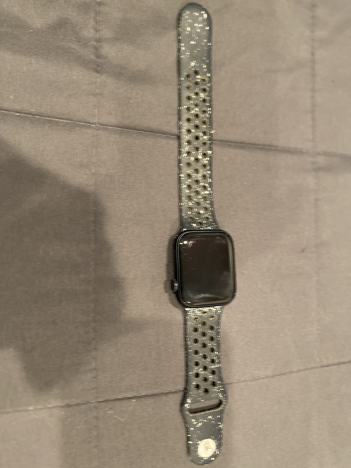 Apple Watch SE (2nd Generation) 44mm GPS Cellular Black Aluminum Smartwatch