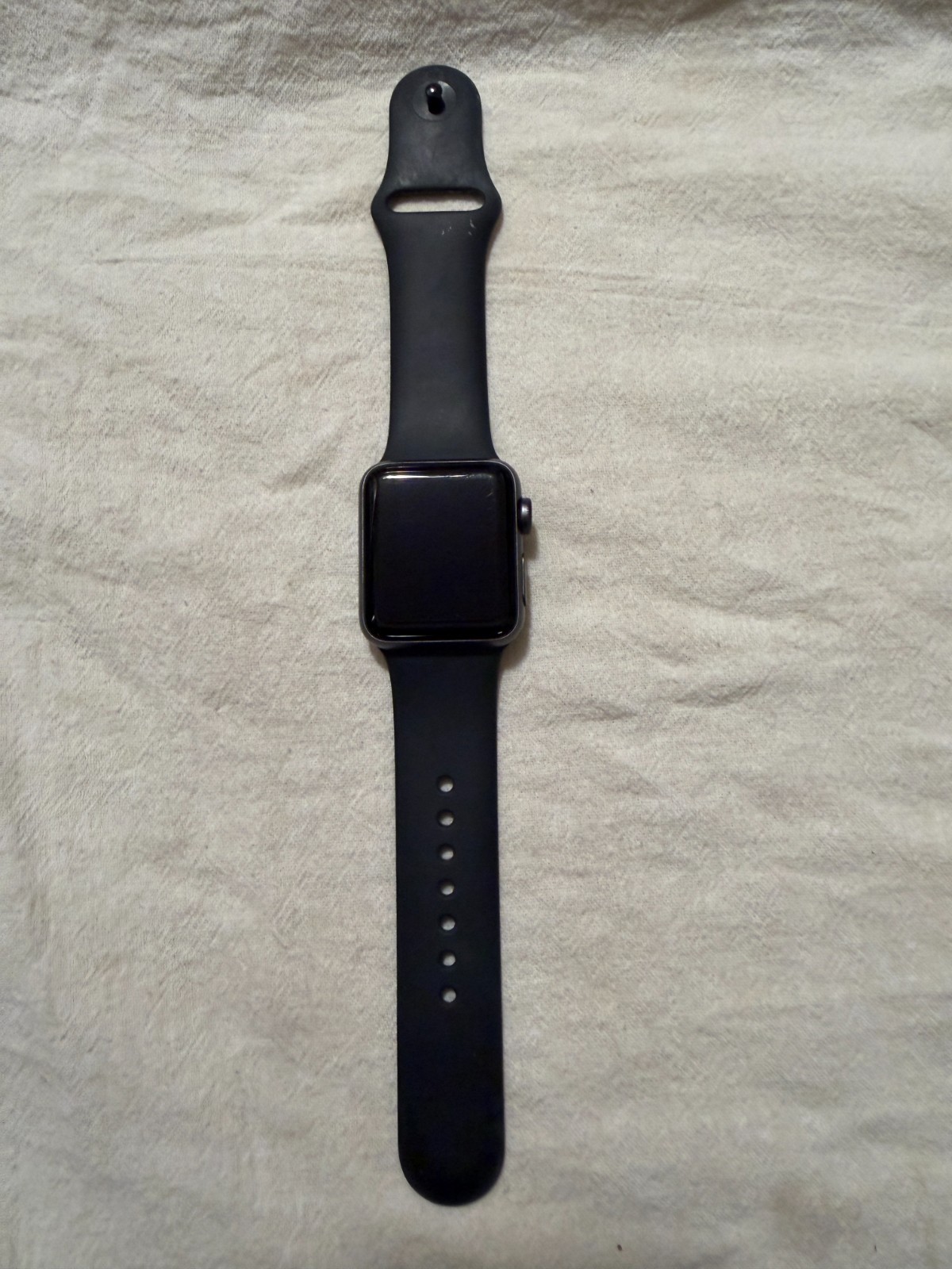 Apple watch series 3 black sport band 38mm case clean good condition