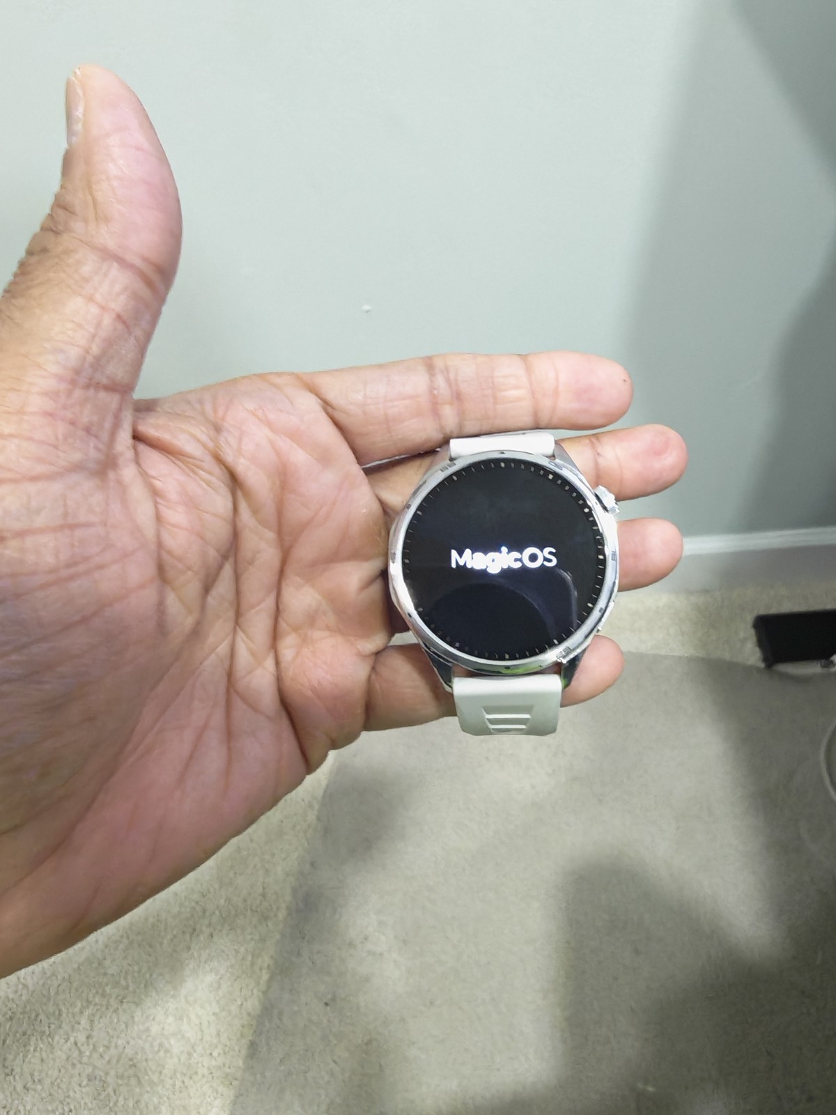 Honor Watch 6 plus (Chinese Variant) – Need a Chinese Honor Accout – No Returns.