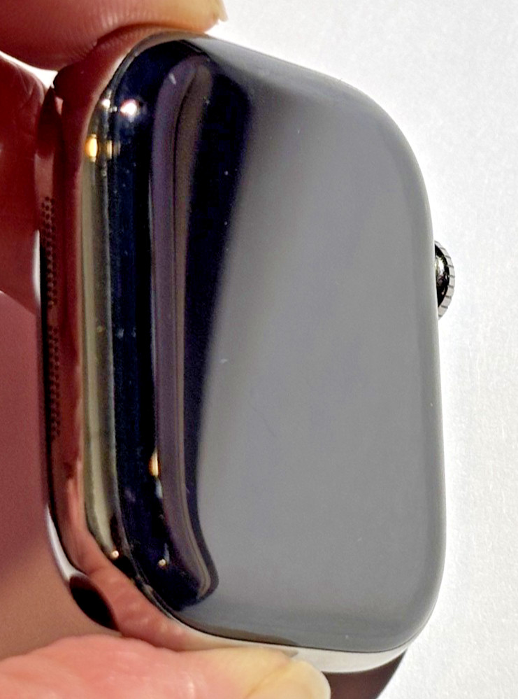 Apple Watch Series 11 (GPS + LTE) 42MM Natural Titanium Case & band -Milanese