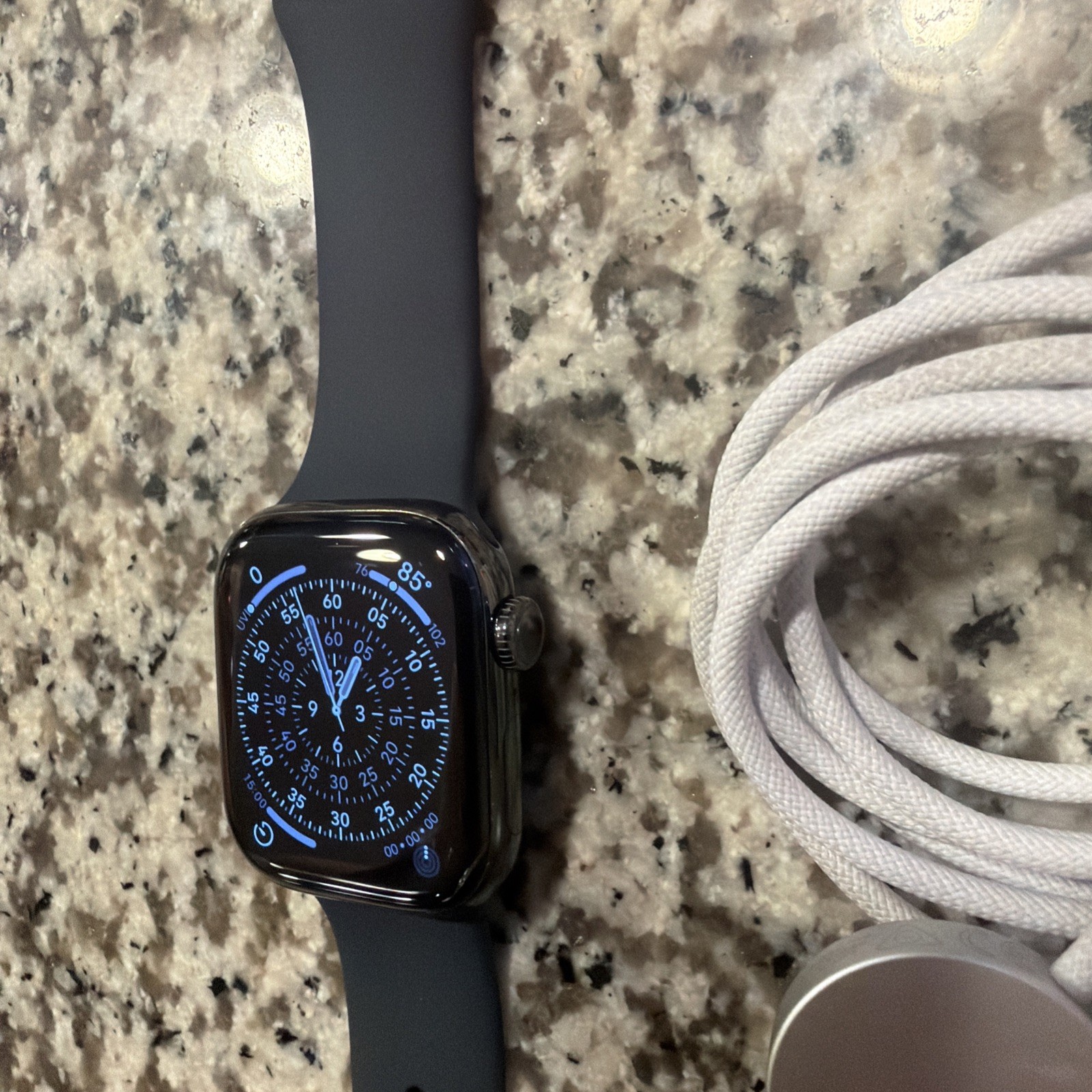 Apple Watch Series 10 Titanium 42mm GPS + Cellular Unlocked Works Great – READ