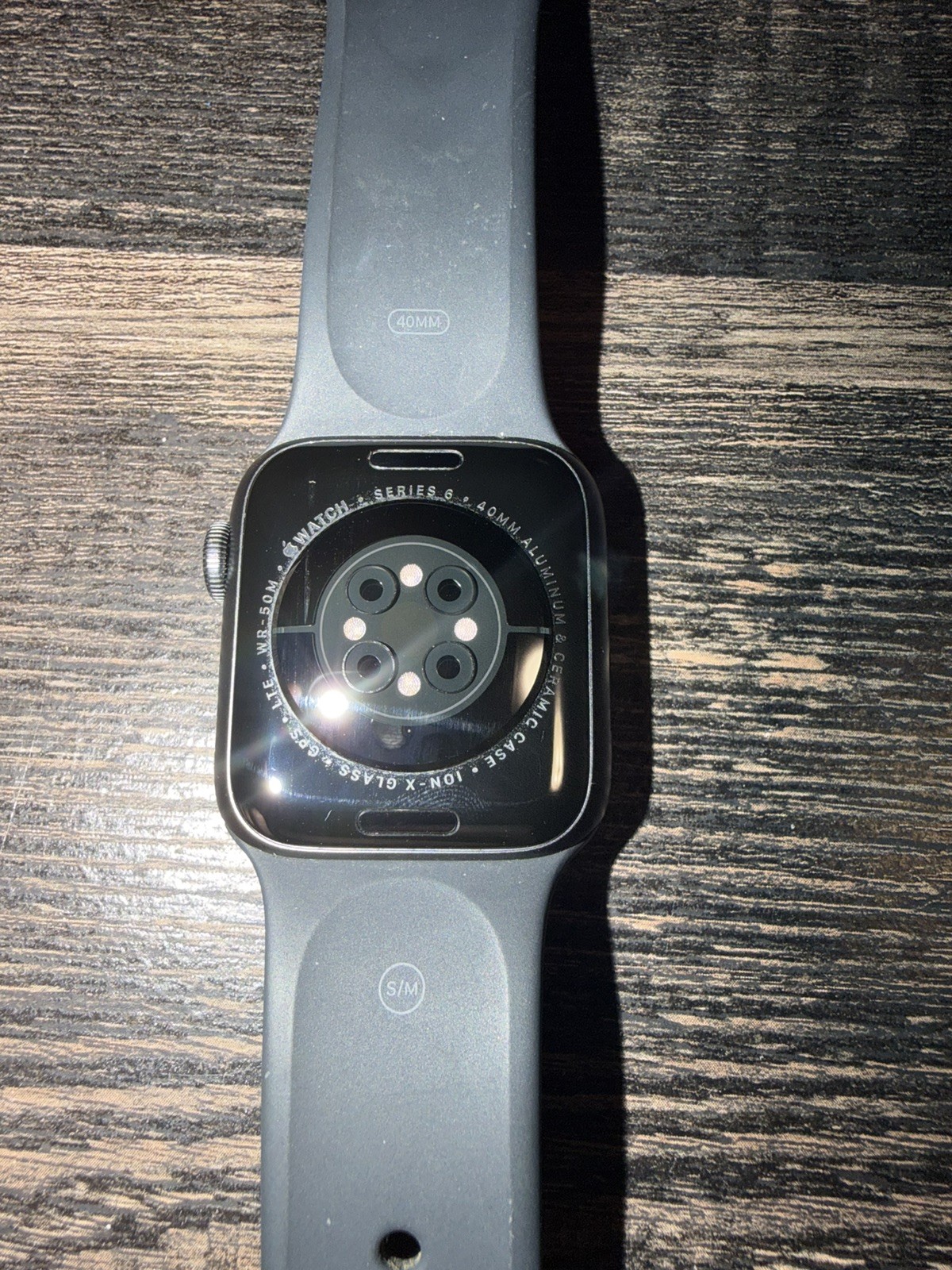 Apple Watch Series 6 40mm GPS/LTE Black Aluminum Case Black band