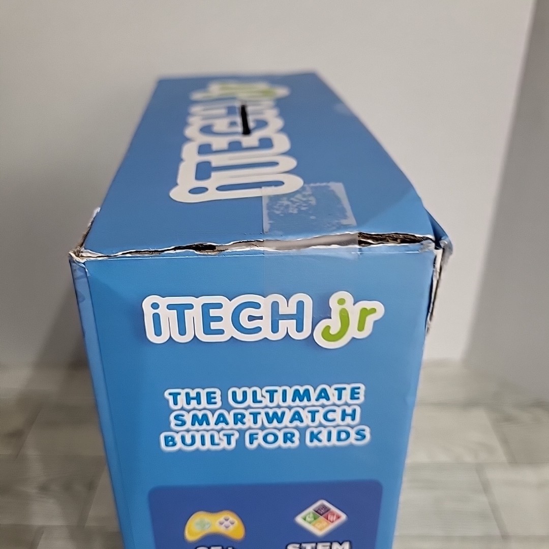 itech jr Kids Smartwatch with Headphones 3+ MP3 Camera Record 25+ Game STEM
