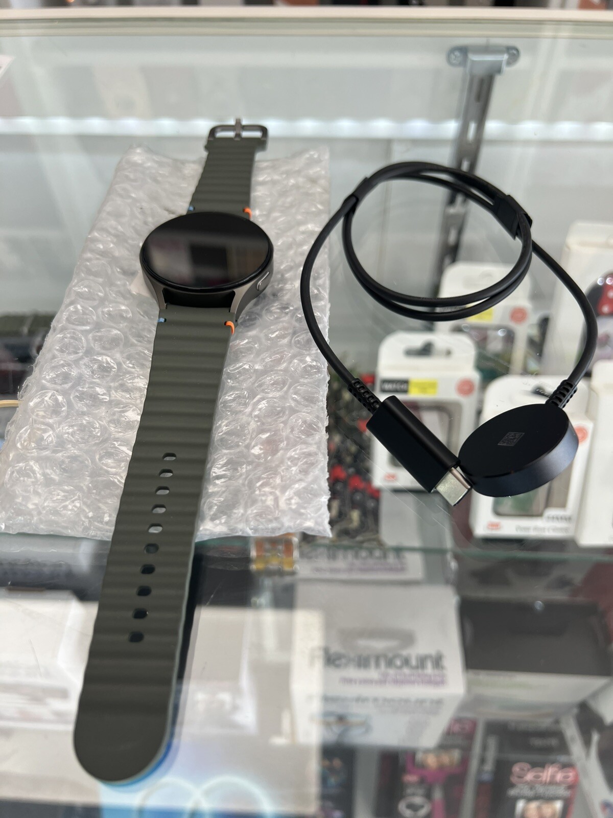 Samsung Galaxy Watch 7 44mm (Bluetooth + WiFi) SM-L310 Green- Read Description