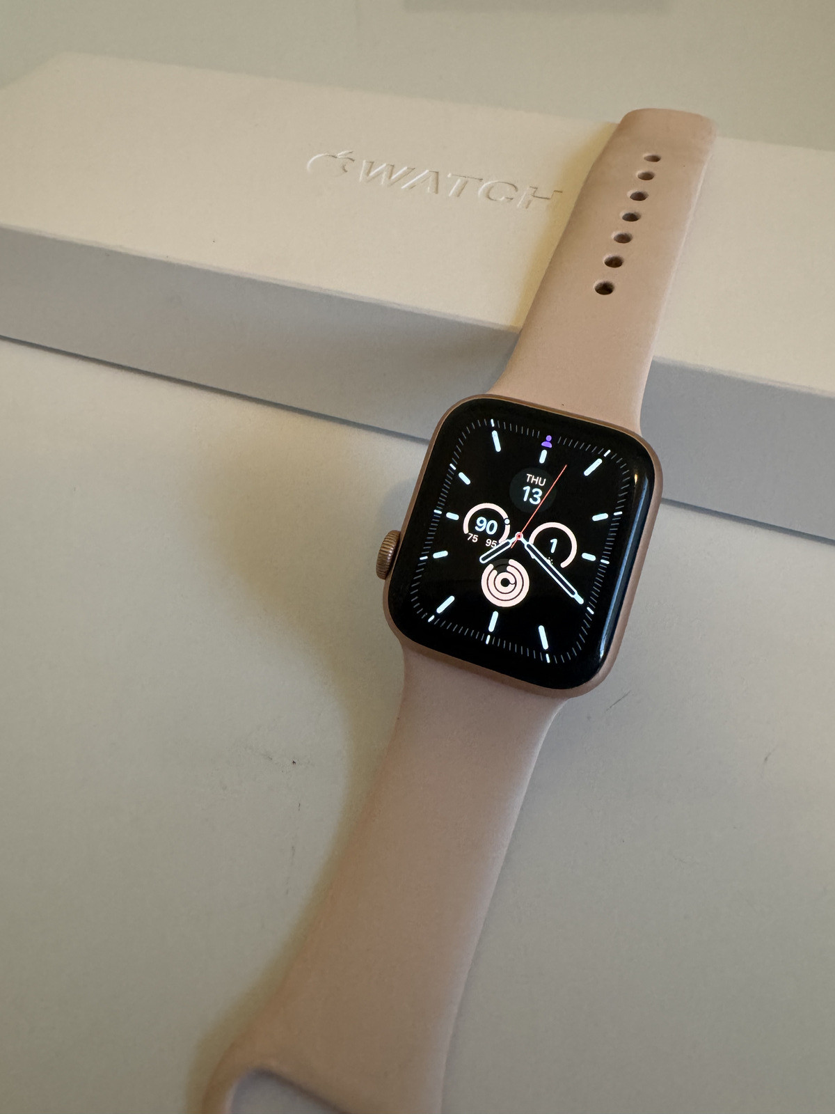‼️FREE SHIPPING‼️ Apple Watch Series 5 40mm GPS + WiFi + Cellular GOLD