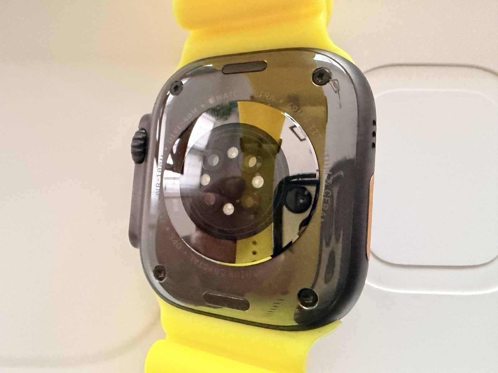 Apple Watch Ultra 2 (GPS + Cellular, 49MM) Black Titanium Case 2 Bands UNLOCKED