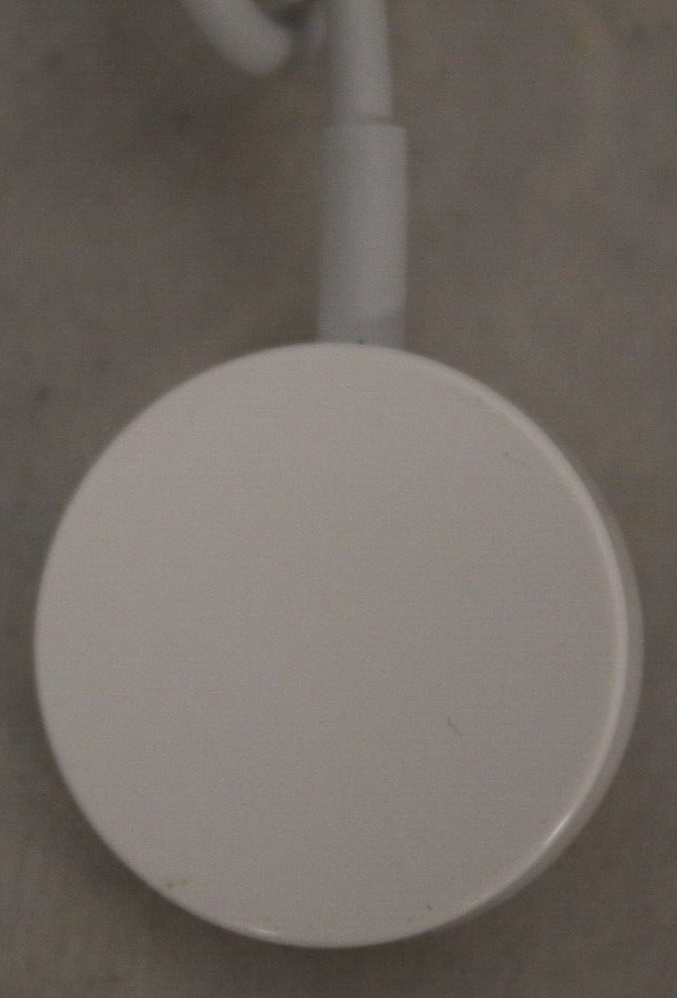 Apple Watch Series 3 38mm silver Aluminum Case with white Band