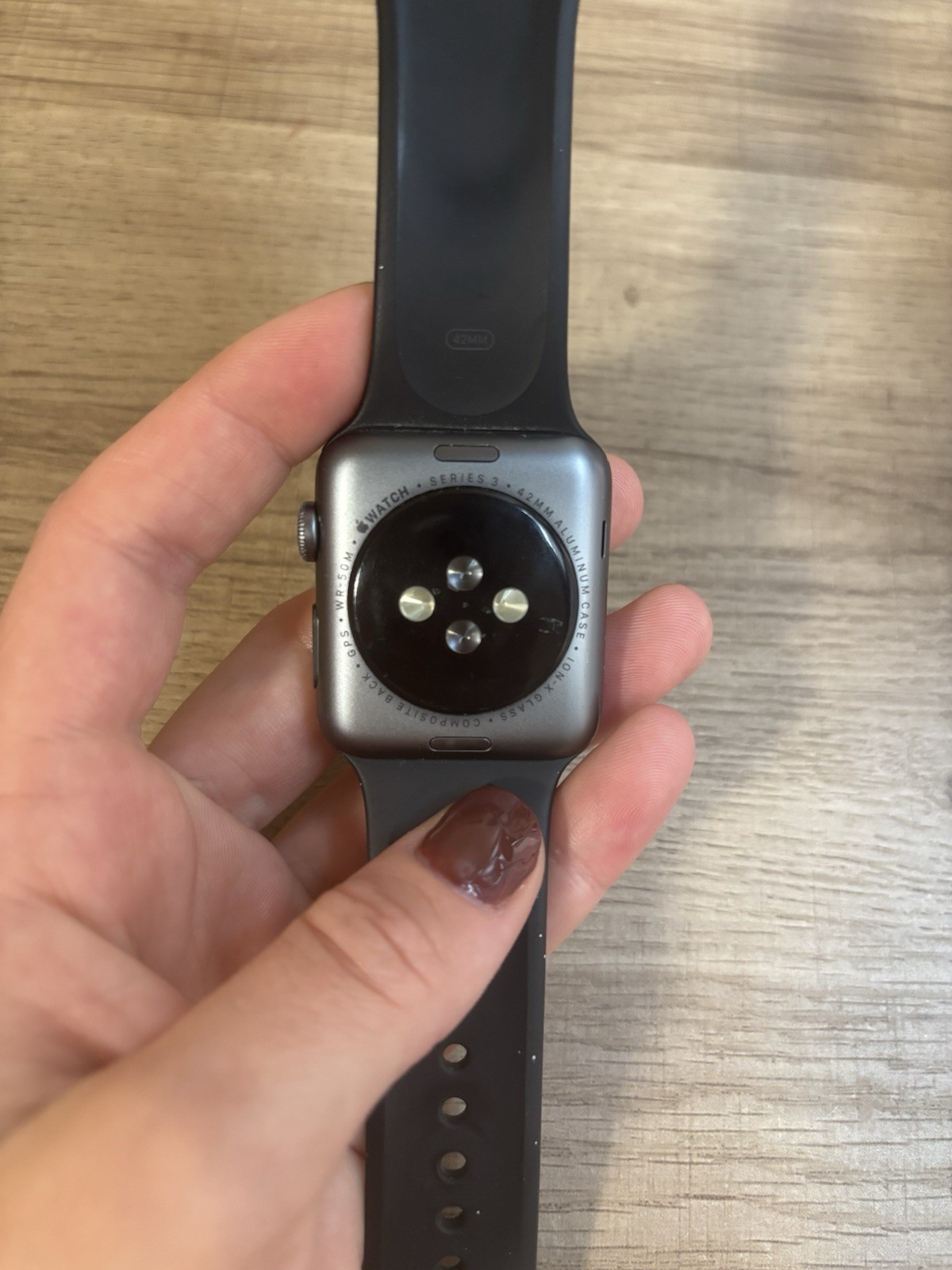 Apple Watch Series 3 42mm Black, Perfect Working Condition (Extra Apple Band)