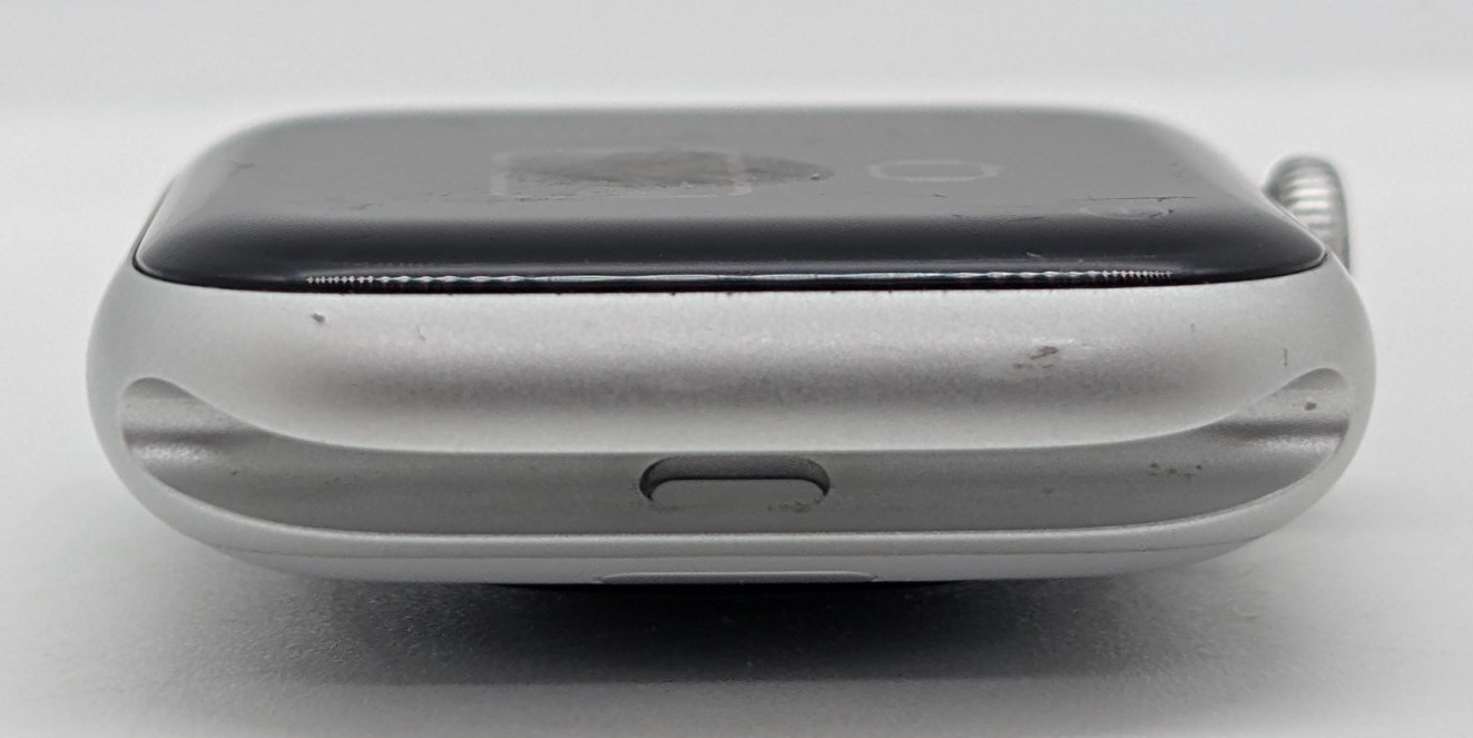 Apple Watch SE 2nd Generation 44MM Silver Smart Watch – A2723 – AS-IS/PARTS ONLY