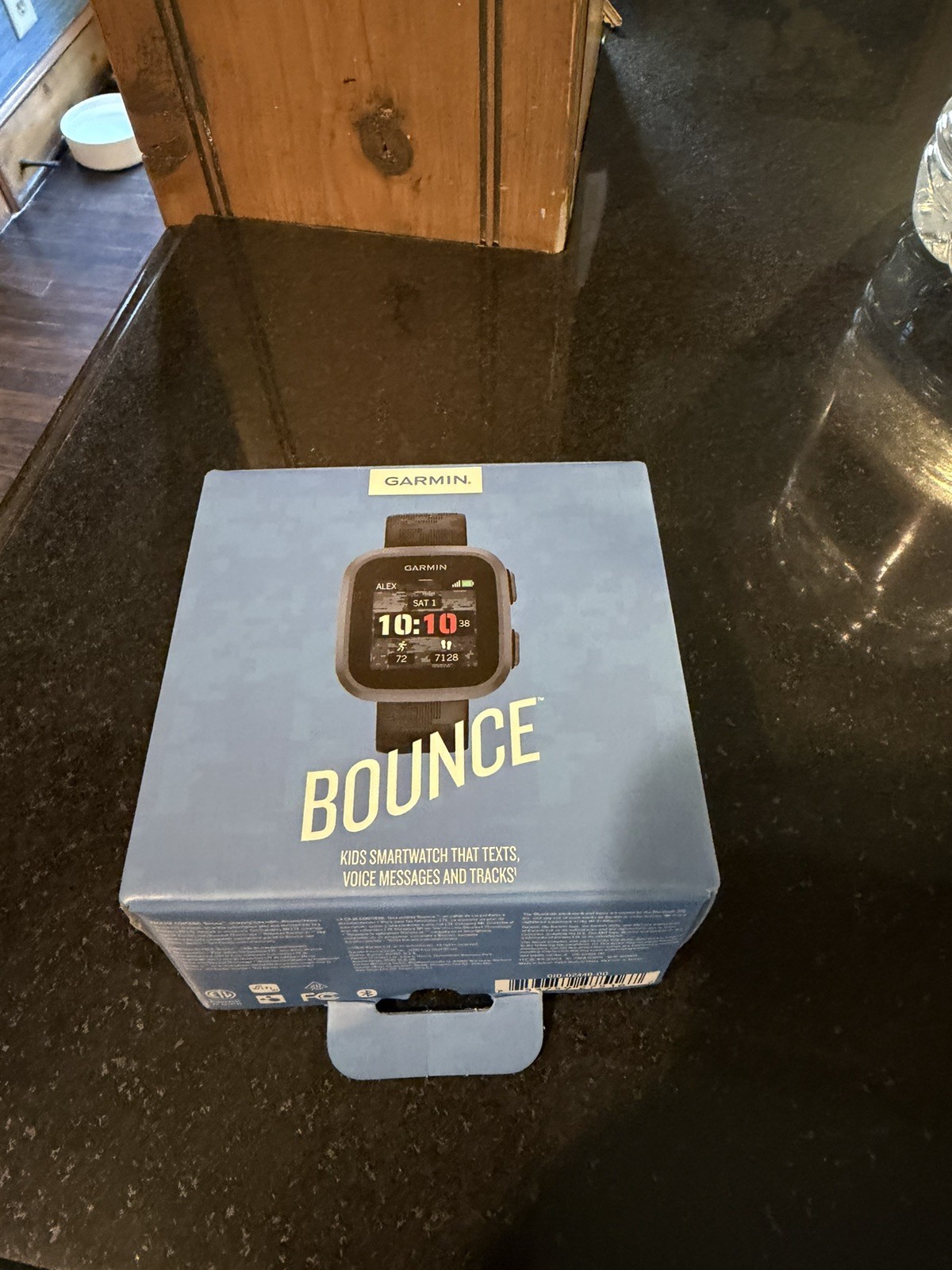 Garmin Bounce Kids Tracking Smartwatch in Black Camo 010-02448-00