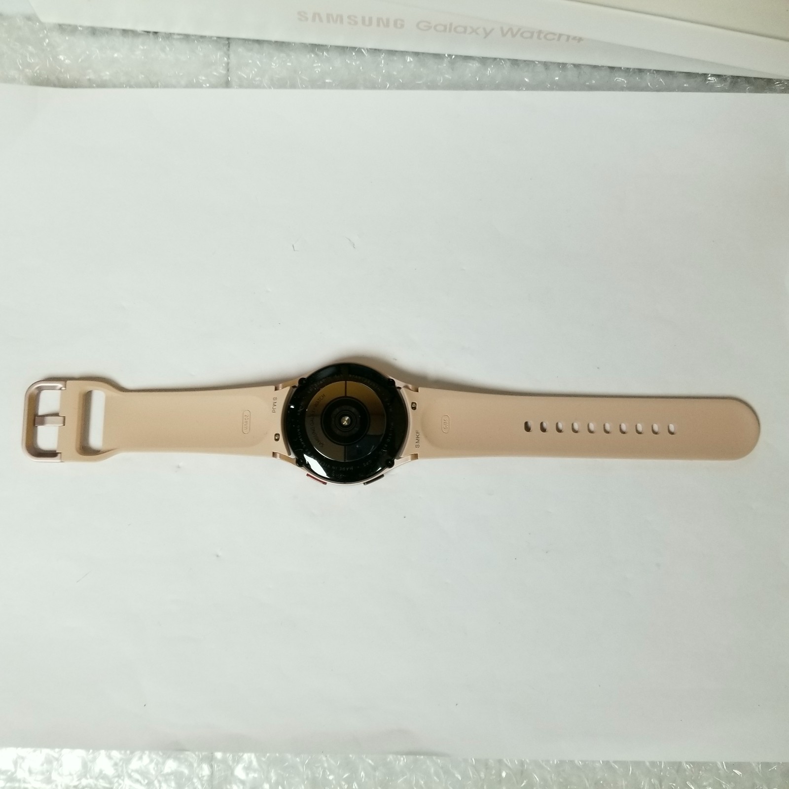 Samsung Galaxy Watch 4 40mm SM-860 (Rose) – Used, Good Condition