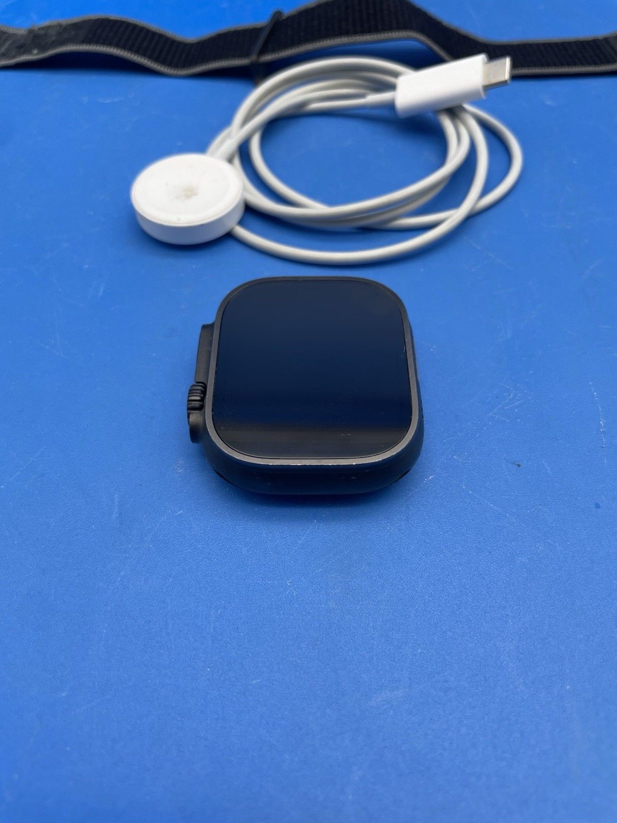 Apple Watch Ultra 2 Black Titanium Unlocked 100% Battery