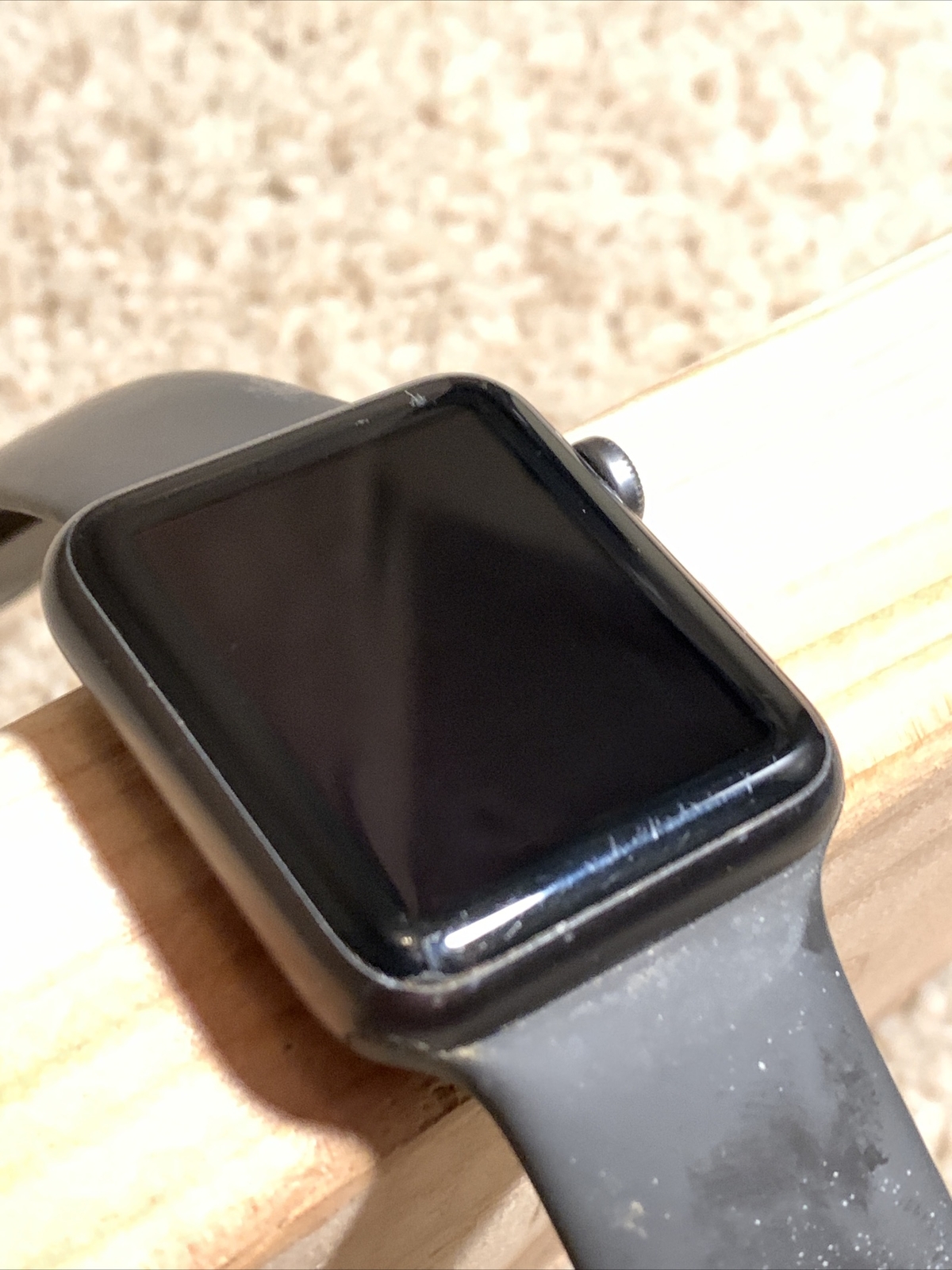 Apple Watch Series 1 42mm – FOR PARTS – Boot Loop