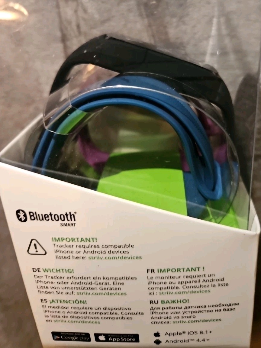 STRIIV Fusion Bio2 Activity Tracker Sleep Monitor Bluetooth Includes 3 Bands NIB