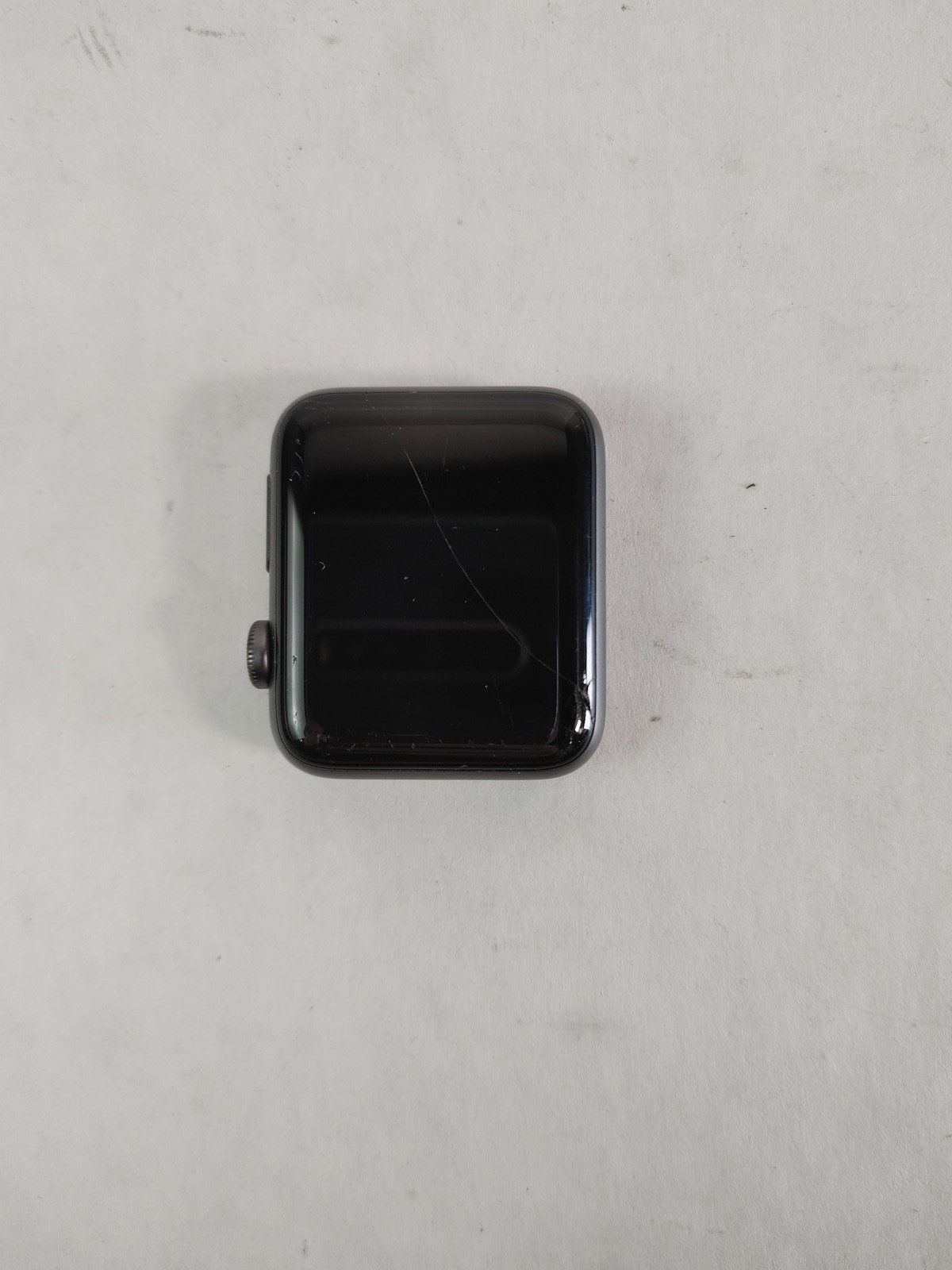 Apple Watch Series 3 42 mm Space Gray Aluminum Case 8 GB GPS FOR PARTS