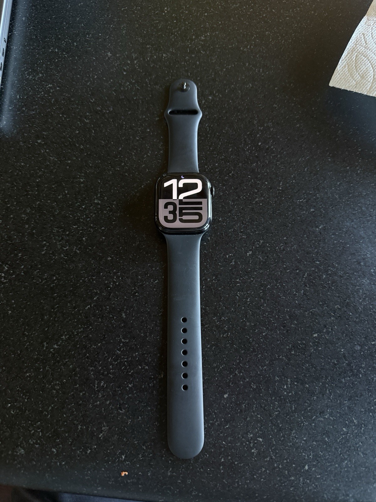 Apple Watch Series 10, 46mm, aluminum, GPS in black (jet black/graphite finish)