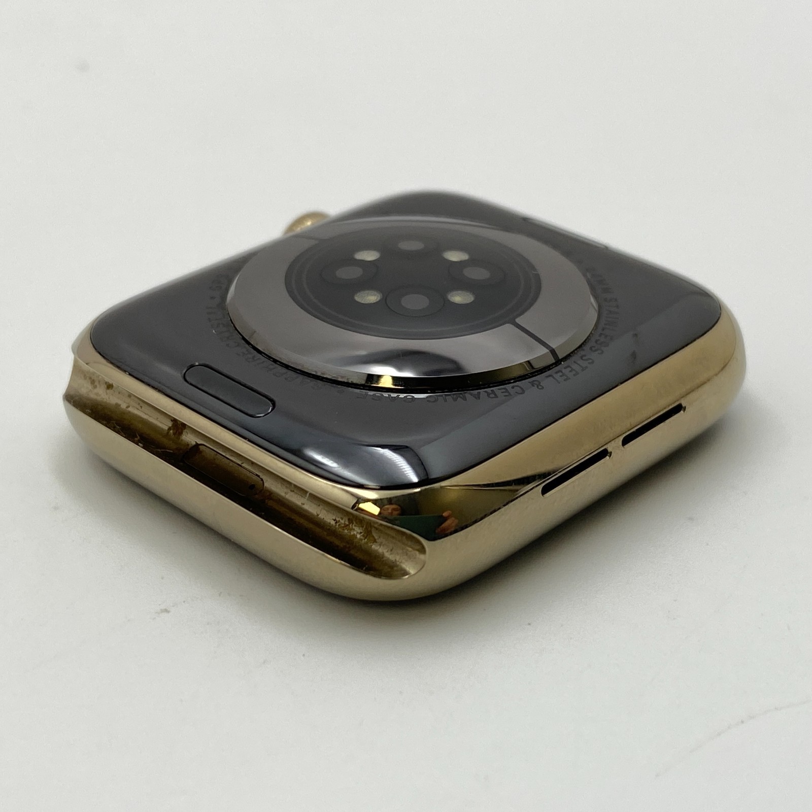 Apple Watch Series 6 – 44mm Stainless Steel Gold Unlocked A2294 – Good Condition
