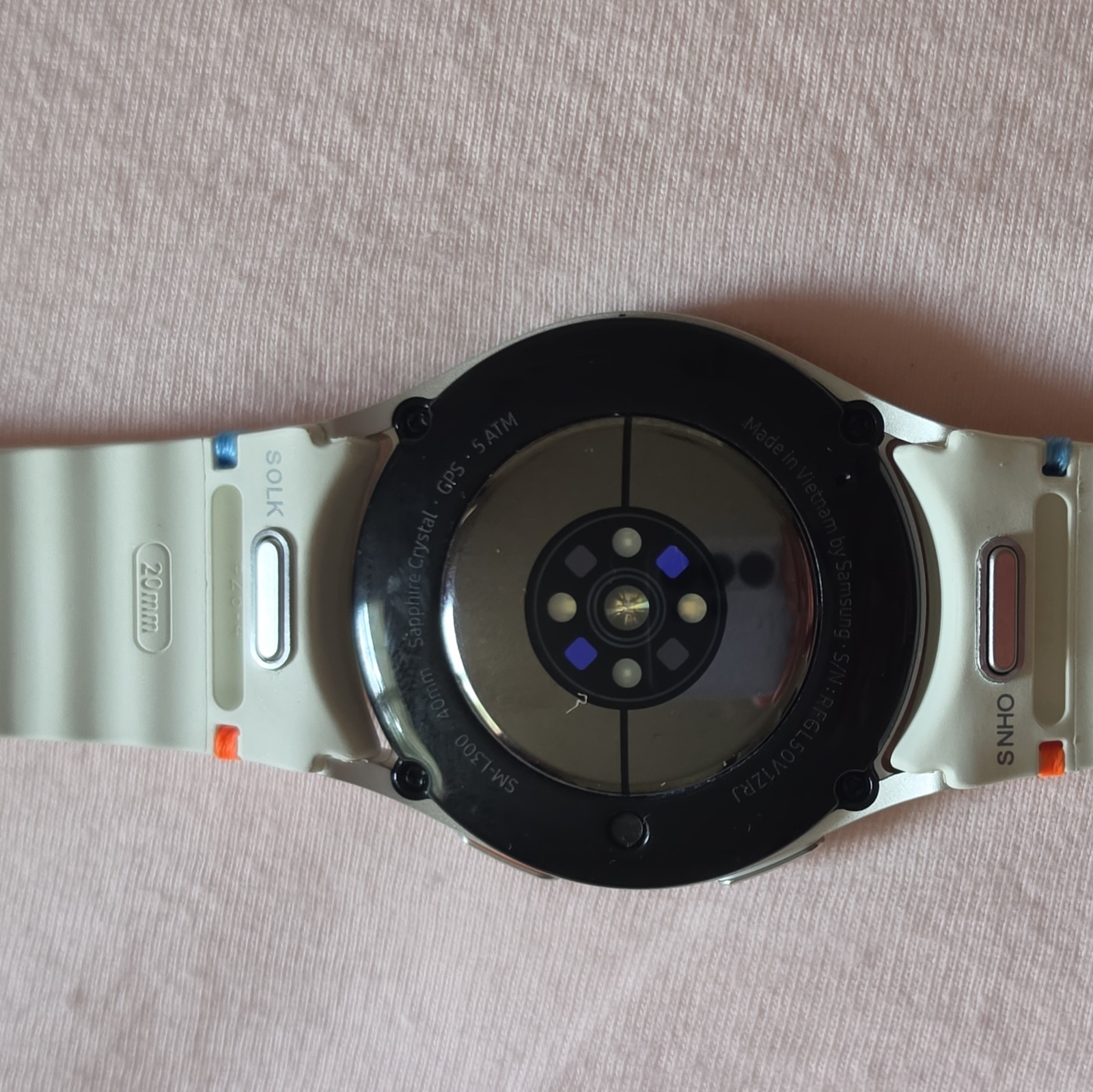Samsung-Galaxy Watch7 Aluminum Smartwatch 40mm BT – Cream