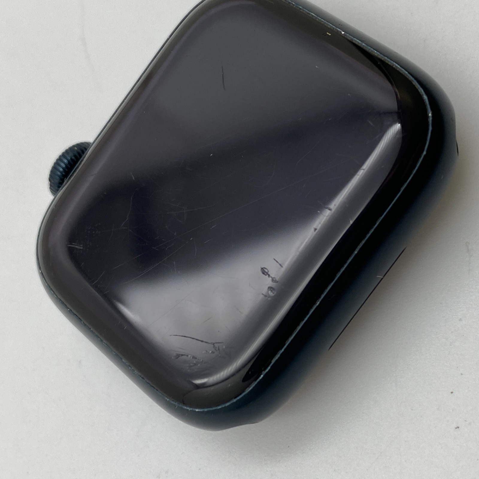 Apple Watch Series 9 – 41mm Aluminum Midnight Unlocked A2982 – Fair Condition