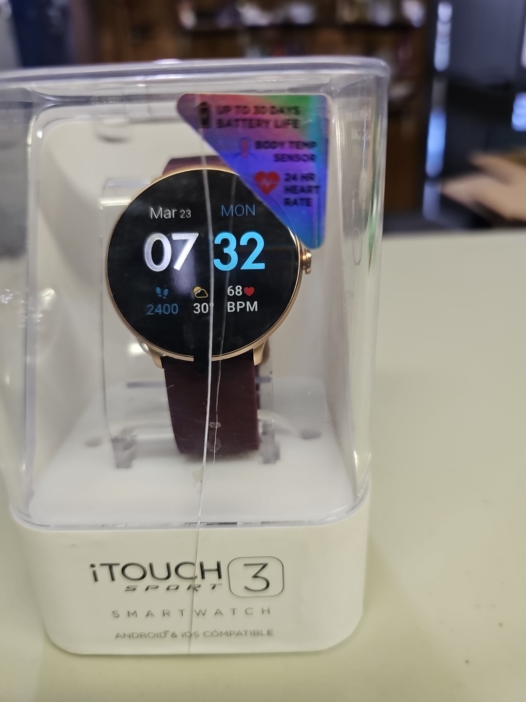 iTouch Sport 3 Smart Watch Fitness Tracker Plum Band New in Protective Case. A1
