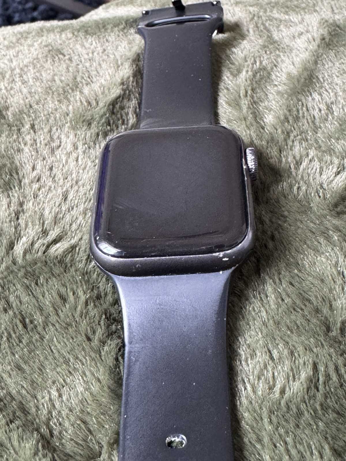 Apple Watch SE (1st Gen) 40mm GPS Space Gray – Battery 76% – Inclu. box + charge