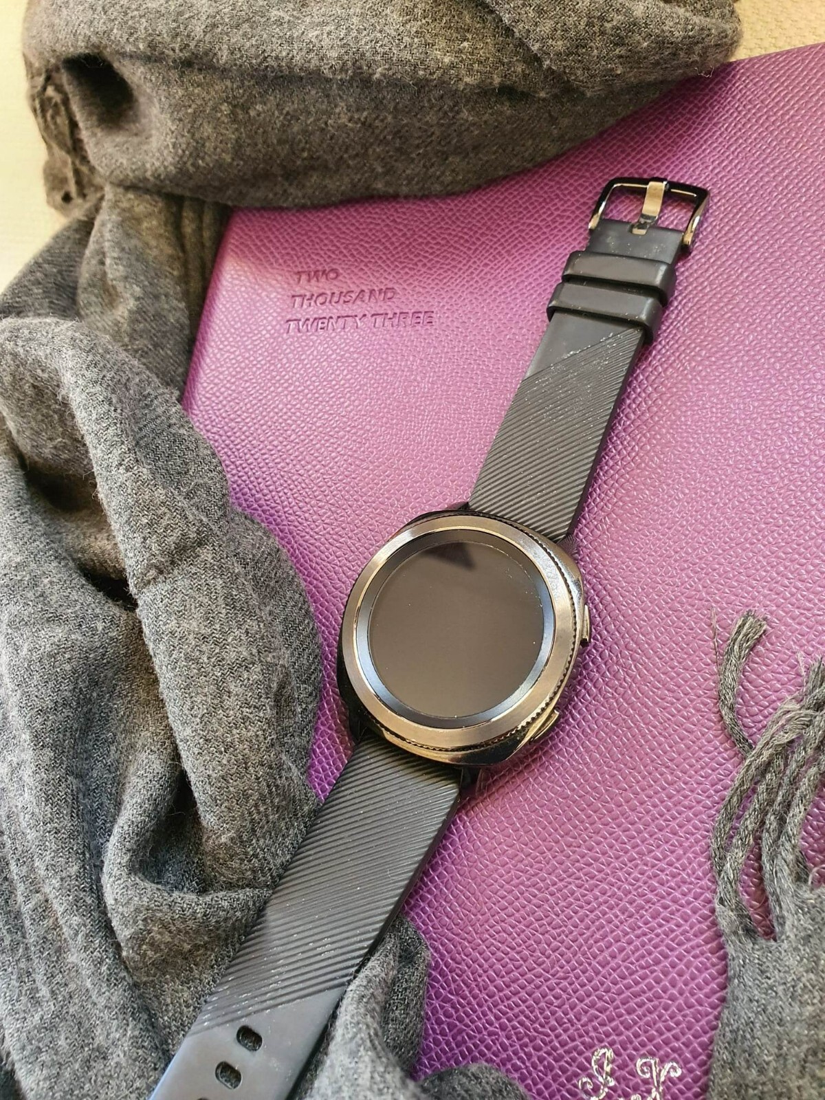 Samsung Gear Sport-44.6mm SM-R600, 1.2” Black- Unisex
