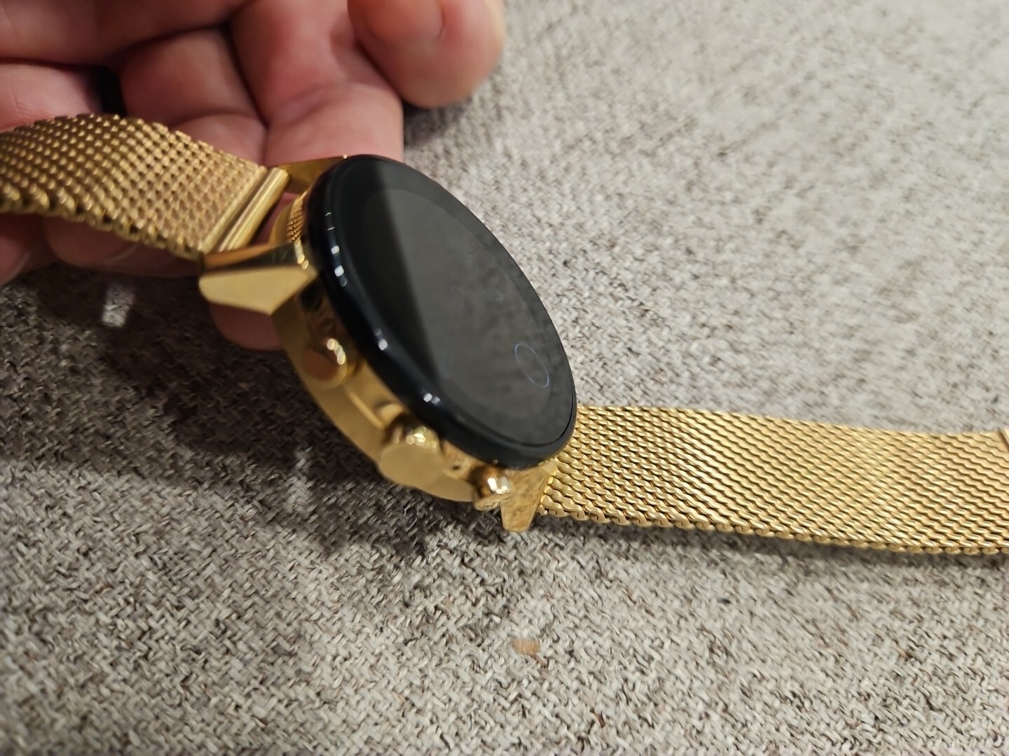 Movado Connect 2.0 Unisex 40mm Digital Smartwatch Yellow Gold Mesh S (PD7009290)