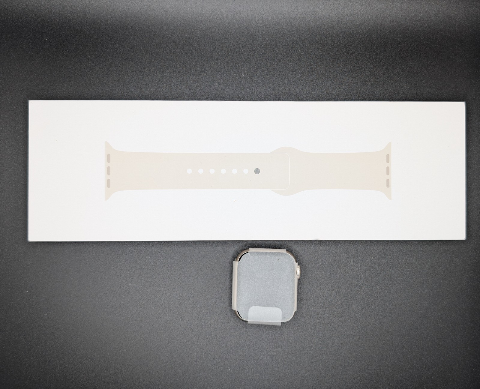 NEW-Apple Watch SE (3rd Gen) 40mm GPS Starlight S/M Starlight Sport Band.~3WM~
