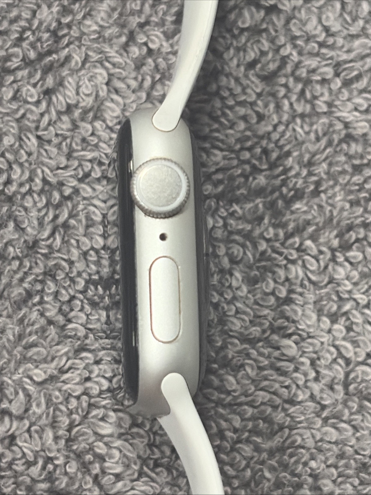 Apple Watch Series 5 44mm Aluminum Case White Silicone Band Touch Screen+ Charge
