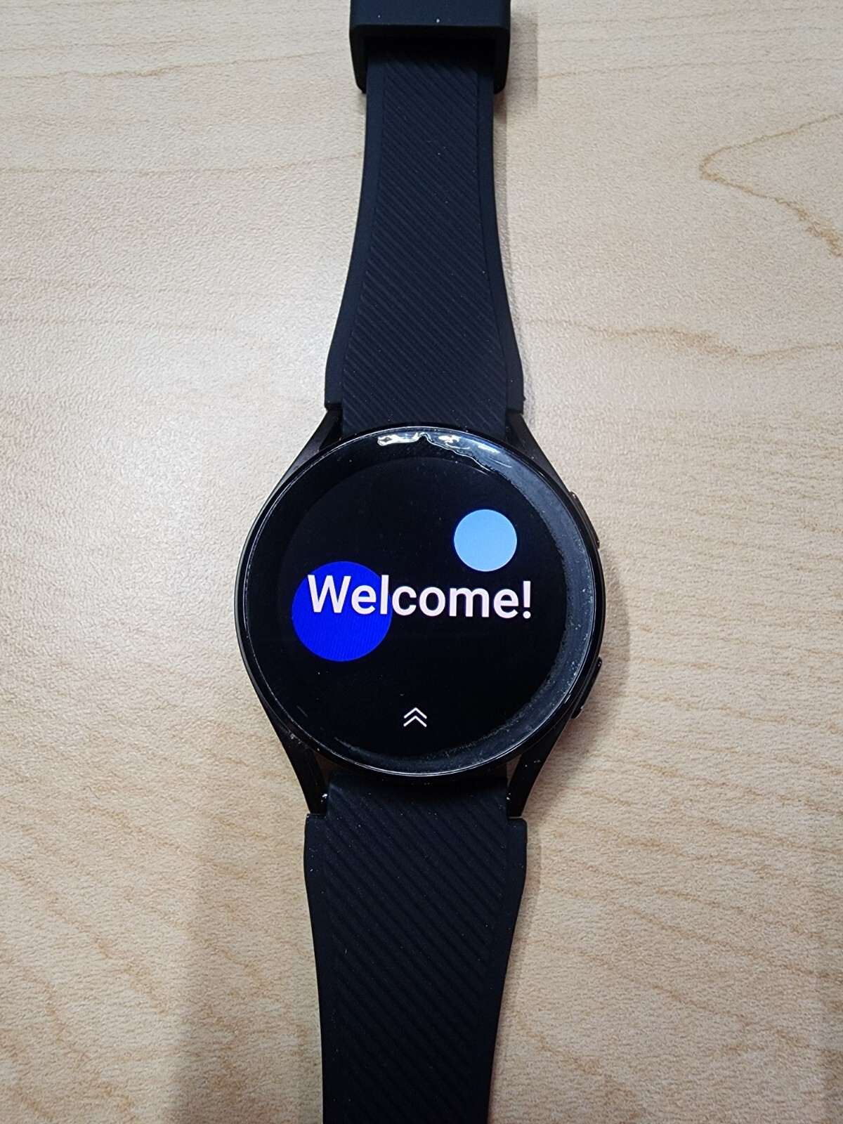 Samsung Galaxy Watch4 SM-R860 40mm Aluminum Sport Band, black Cracked Screen