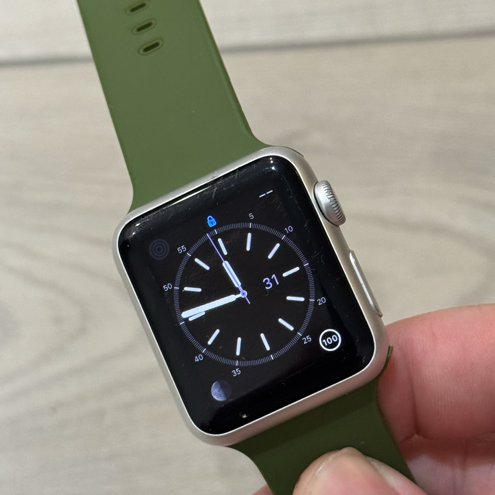LOCKED – Apple Watch Series 1 38mm Aluminum Silver Case A1553 – AS IS PARTS