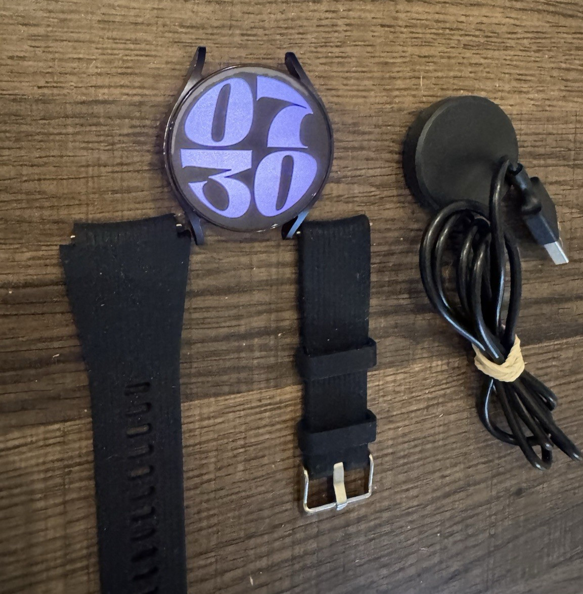 Samsung Galaxy Watch 6 SM-R930 Black 40mm (Bluetooth) Good (READ)
