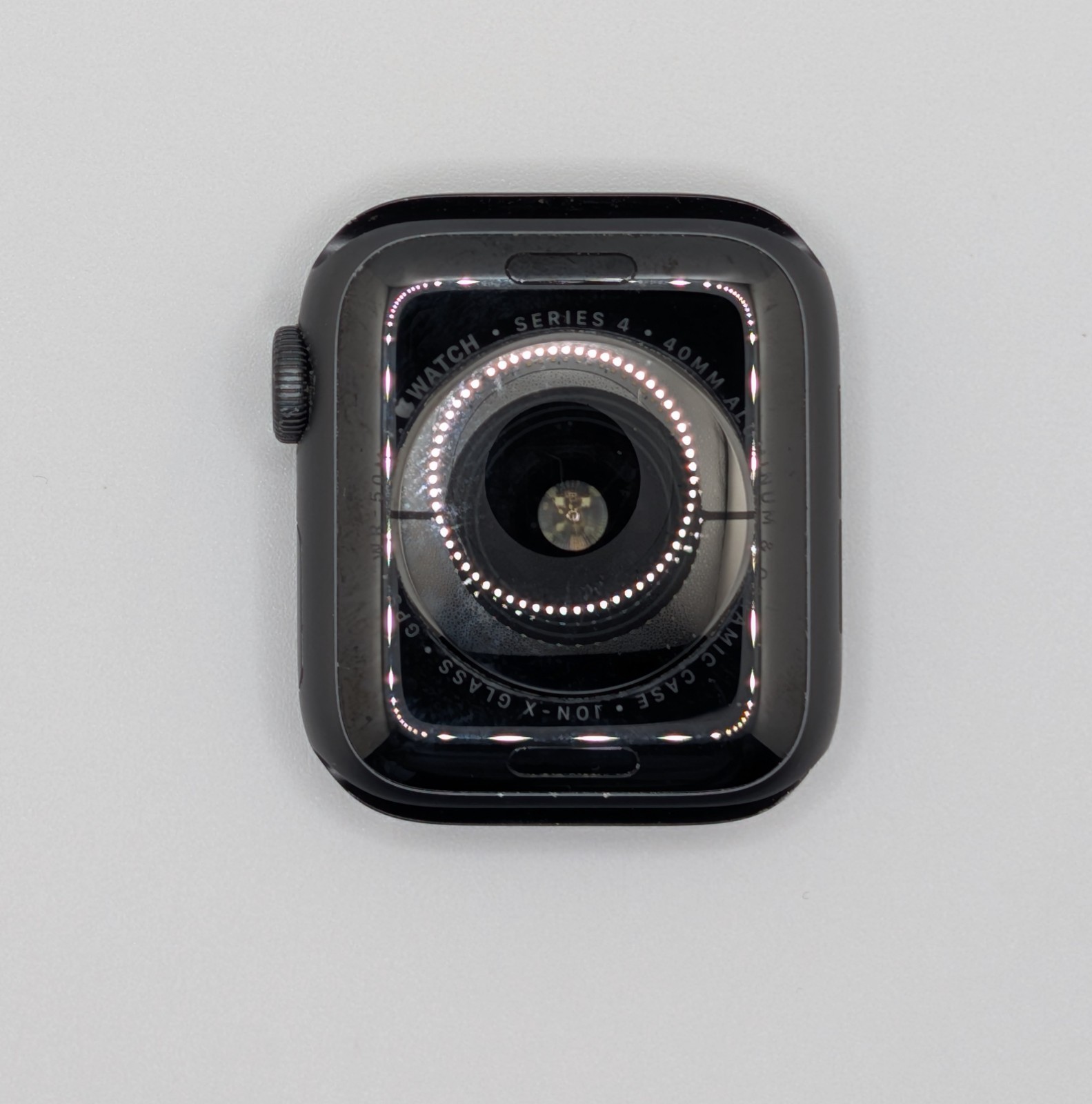 Apple Watch Series 4 – 40mm GPS Space Gray Aluminum – M/L Sport Bands. ~DH3~